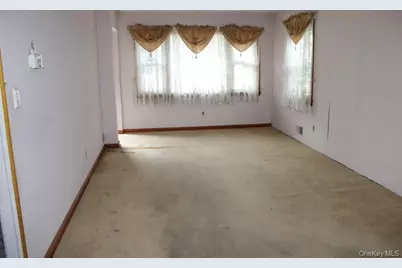29 E Orchard Street, Nanuet, NY 10954 - Photo 4