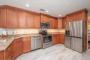 55 Lakebridge Dr S, Kings Park, NY 11754 - Photo 10