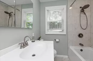 2 Inwood Rd, Glen Cove, NY 11542 - Photo 14