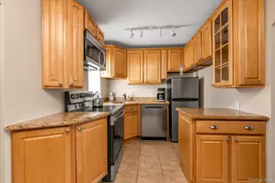 2 Inwood Rd, Glen Cove, NY 11542 - Photo 6