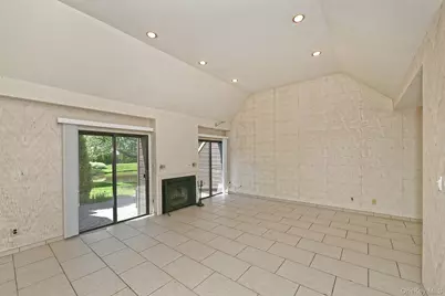 161 Southgate Drive, Massapequa Park, NY 11762 - Photo 6