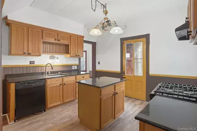 8 Sullivan Avenue, Port Jervis, NY 12771 - Photo 26