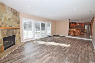 27 Jill Dr, Commack, NY 11725 - Photo 14