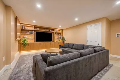 10535 135th Street, Richmond Hill, NY 11419 - Photo 34