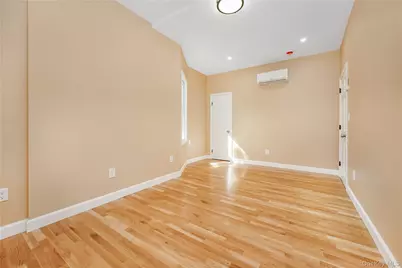 10535 135th Street, Richmond Hill, NY 11419 - Photo 16