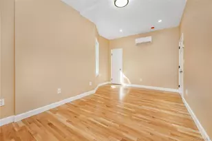 105-35 135th St, Richmond Hill, NY 11419 - Photo 16