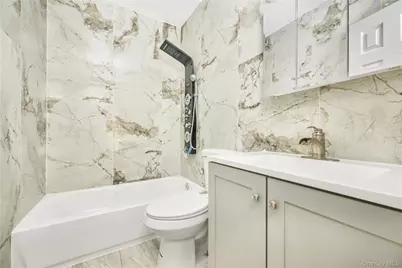 10535 135th Street, Richmond Hill, NY 11419 - Photo 24