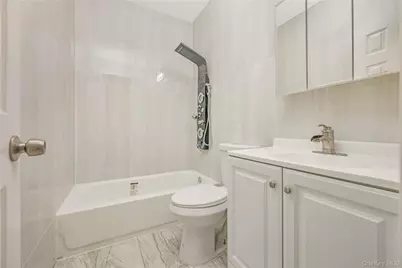 10535 135th Street, Richmond Hill, NY 11419 - Photo 14