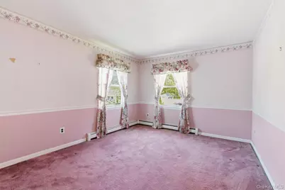 2 Barrett Court, Nesconset, NY 11767 - Photo 16