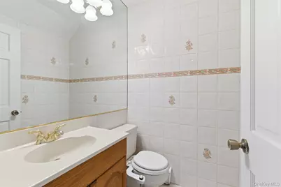 2 Barrett Court, Nesconset, NY 11767 - Photo 20