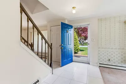 2 Barrett Court, Nesconset, NY 11767 - Photo 2