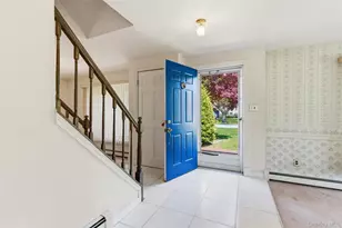 2 Barrett Ct, Nesconset, NY 11767 - Photo 2