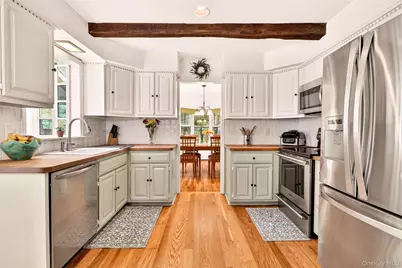 16 Soundview Loop, South Salem, NY 10590 - Photo 6