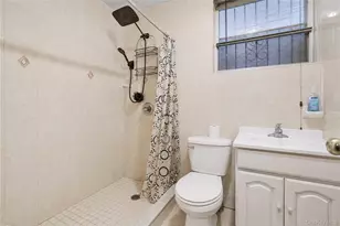 63-163A Alderton St, Rego Park, NY 11374 - Photo 40