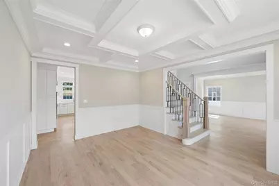 1750 Henry Road, Merrick, NY 11566 - Photo 12