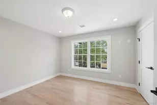 1750 Henry Rd, Merrick, NY 11566 - Photo 36