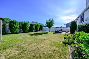 206 N Iowa Ave, Massapequa, NY 11758 - Photo 4