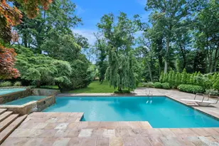 17 Forest Dr, Sands Point, NY 11050 - Photo 40