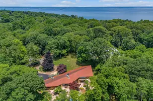 17 Forest Dr, Sands Point, NY 11050 - Photo 48