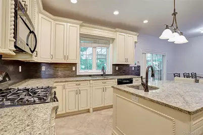 1 Greg Sikorsky Drive, Monsey, NY 10952 - Photo 10