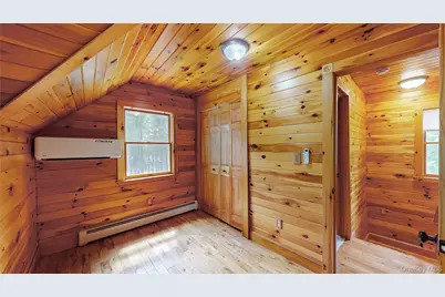 407 Yankee Lake Road, Wurtsboro, NY 12790 - Photo 18