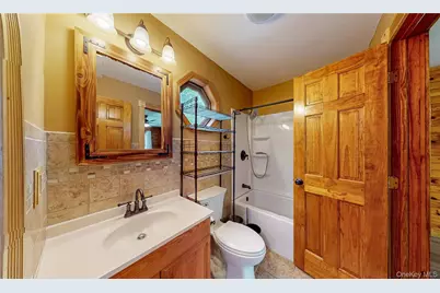 407 Yankee Lake Road, Wurtsboro, NY 12790 - Photo 16