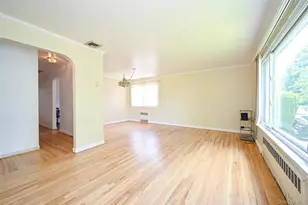 65-31 171st St, Fresh Meadows, NY 11365 - Photo 8