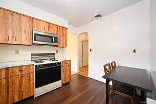 65-31 171st St, Fresh Meadows, NY 11365 - Photo 4