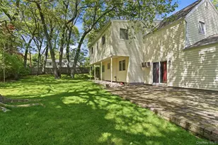 2 Bartel Pl, South Huntington, NY 11746 - Photo 24