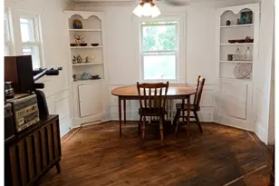 93-22 215th St, Queens Village, NY 11428 - Photo 4