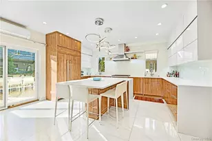 262 West End Ave, Brooklyn, NY 11235 - Photo 8
