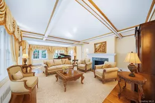 69-54 Dartmouth St, Forest Hills, NY 11375 - Photo 4