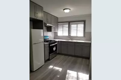 10339 91st Street, Ozone Park, NY 11417 - Photo 2