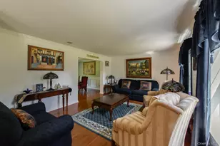 65 Marges Way, Hopewell Junction, NY 12533 - Photo 6