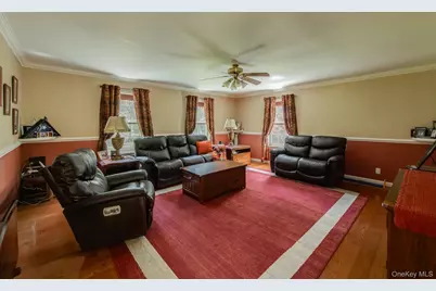 65 Marges Way, Hopewell Junction, NY 12533 - Photo 16