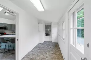 311 5th St, Greenport, NY 11944 - Photo 34