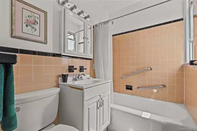 24 Winchester Avenue #2C, Yonkers, NY 10710 - Photo 10