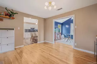654 S 5th St, Lindenhurst, NY 11757 - Photo 10
