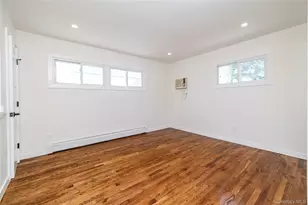 561 Woodbury Rd, Plainview, NY 11803 - Photo 12