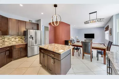 33 Peachtree Court, Holtsville, NY 11742 - Photo 26
