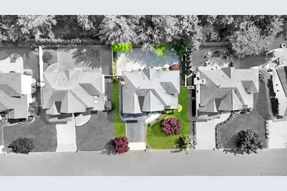 33 Peachtree Court, Holtsville, NY 11742 - Photo 4