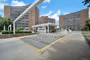 61-15 98th St, Rego Park, NY 11374 - Photo 2