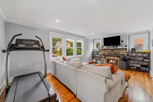 51 Clark Pl, Port Chester, NY 10573 - Photo 10
