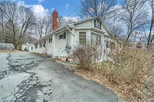 14 Smith St, Monticello, NY 12701 - Photo 2