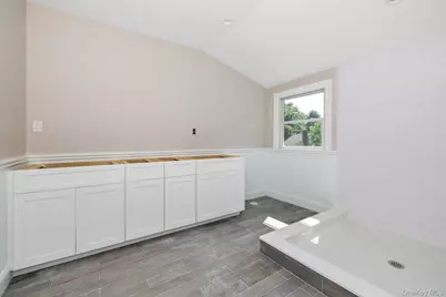 58 Marion Drive, New Rochelle, NY 10804 - Photo 18
