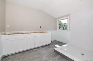 58 Marion Dr, New Rochelle, NY 10804 - Photo 18