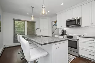 86 Woods Brooke Terrace, Ossining, NY 10562 - Photo 2