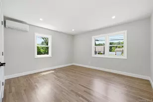 1707 N Gardiner Dr, Bay Shore, NY 11706 - Photo 18