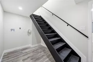 1707 N Gardiner Dr, Bay Shore, NY 11706 - Photo 24