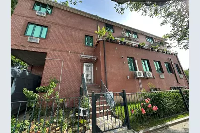 6111 159th Street, Fresh Meadows, NY 11365 - Photo 6